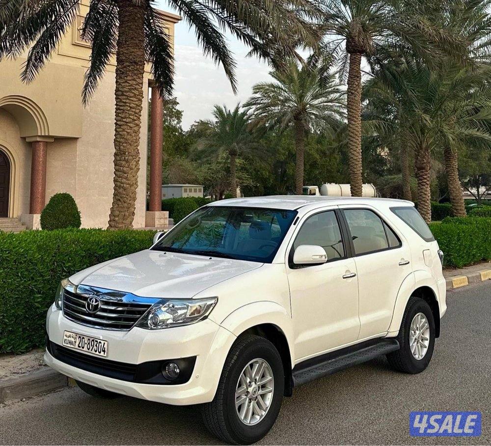 للبيع فورتنر موديل 2013 ماشي 165 صبغ الوكاله ماشي 165 سيرفس منتظم3