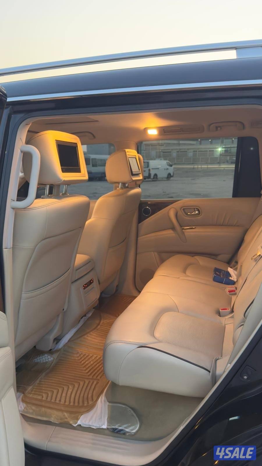 للبيع باترول le  ٢٠١٢ اعلى درجه شرط الفحص ب الكامل0