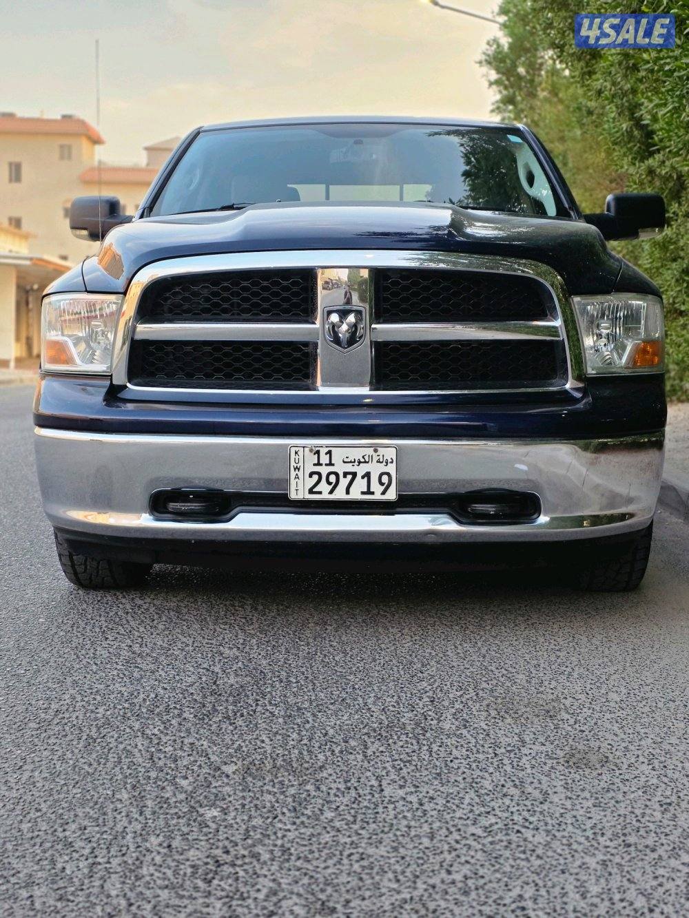 للبيع دوج رام 1500 موديل 20121