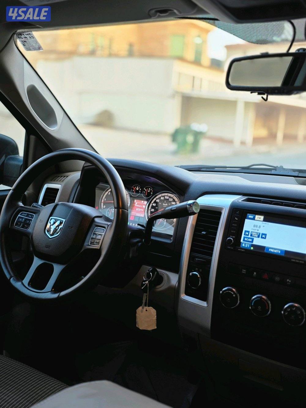 للبيع دوج رام 1500 موديل 20129