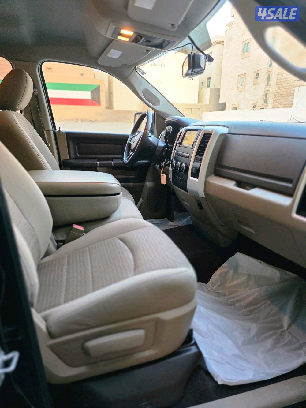 للبيع دوج رام 1500 موديل 201213