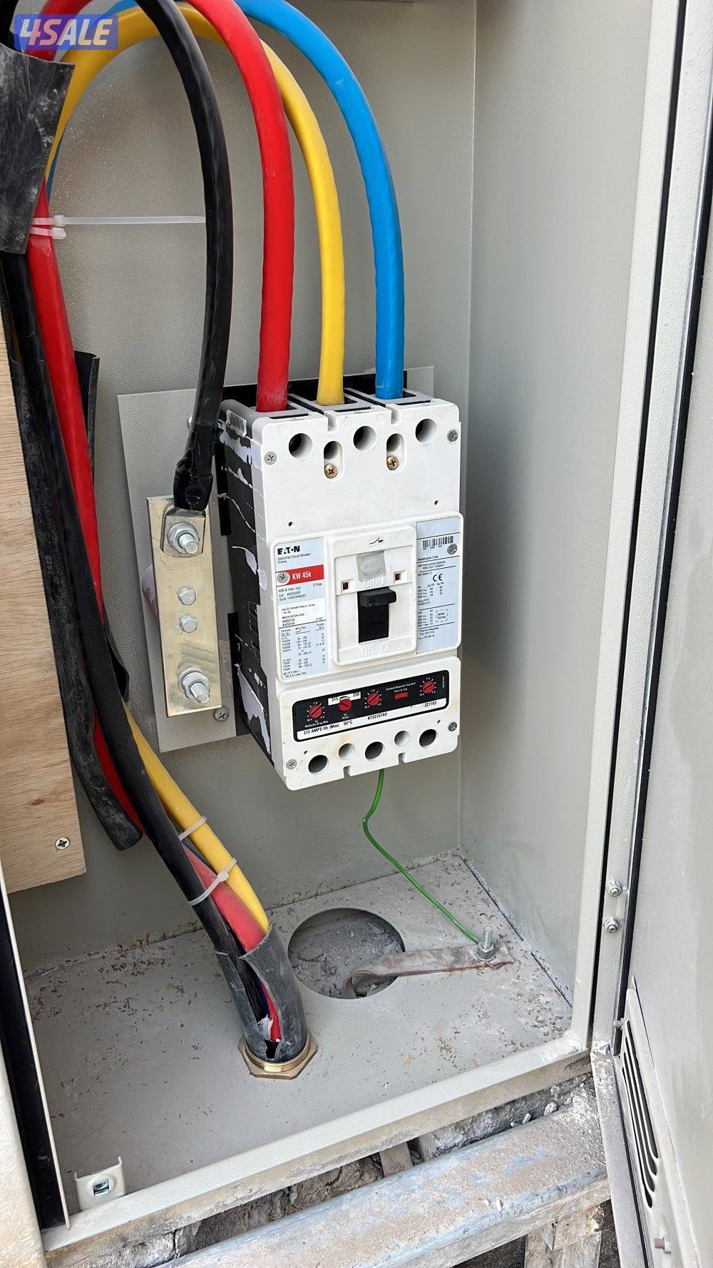 فني كهرباء6