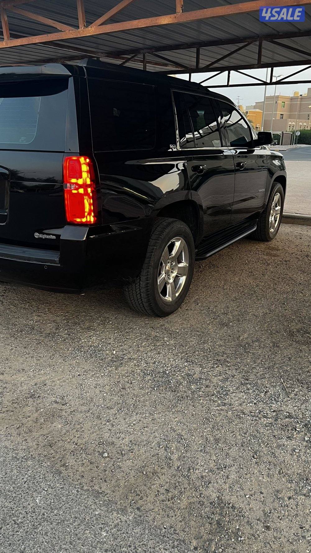 للبيع تاهو صبغ الوكاله ماعدا قطعه تجميلي3