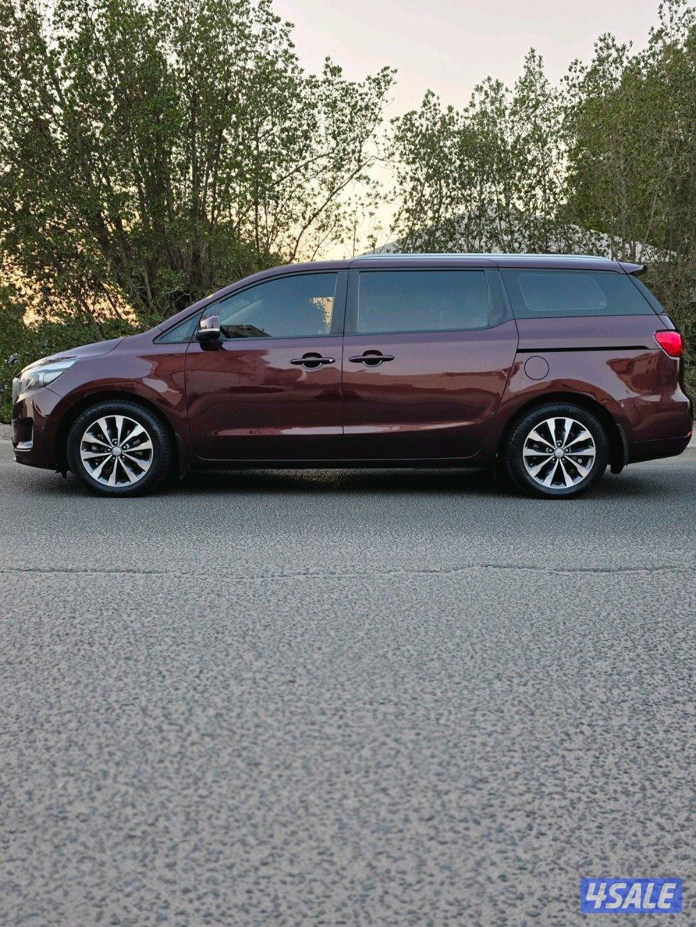 للبيع كيا كرنفال 20182