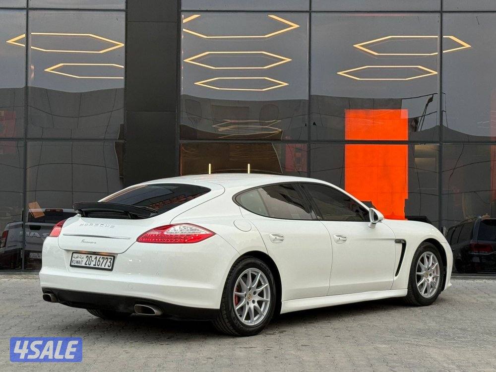 PORSCHE PANAMERA _ 20114