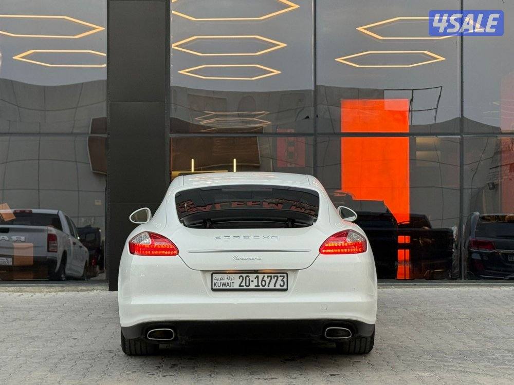 PORSCHE PANAMERA _ 20115