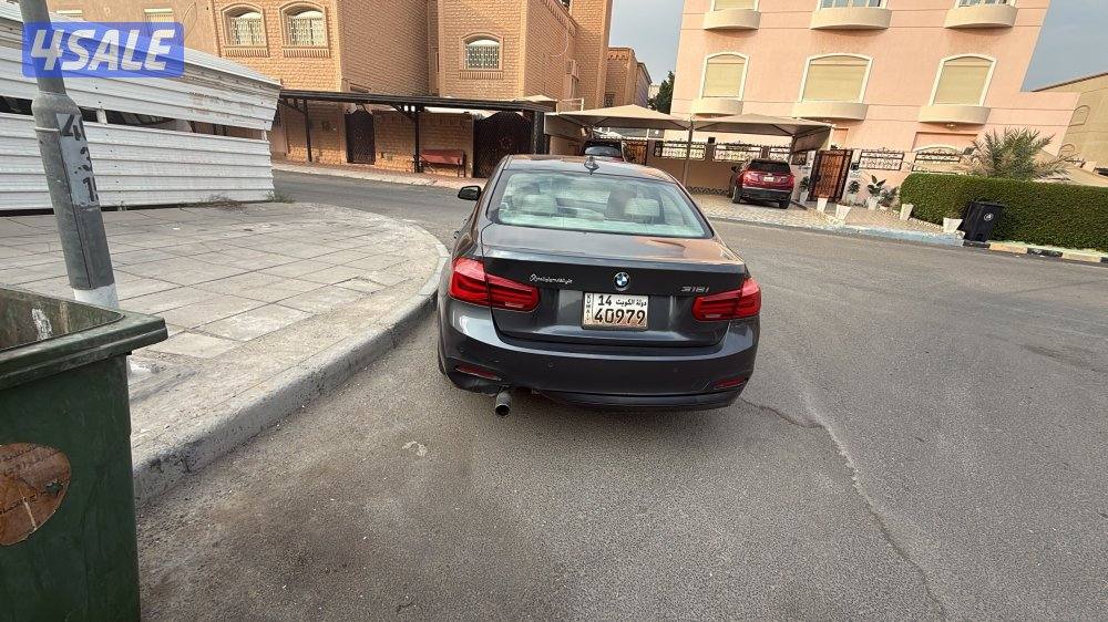 للبيع بي ام 318i موديل ٢٠١٦ شرط الفحص المالك الاول1