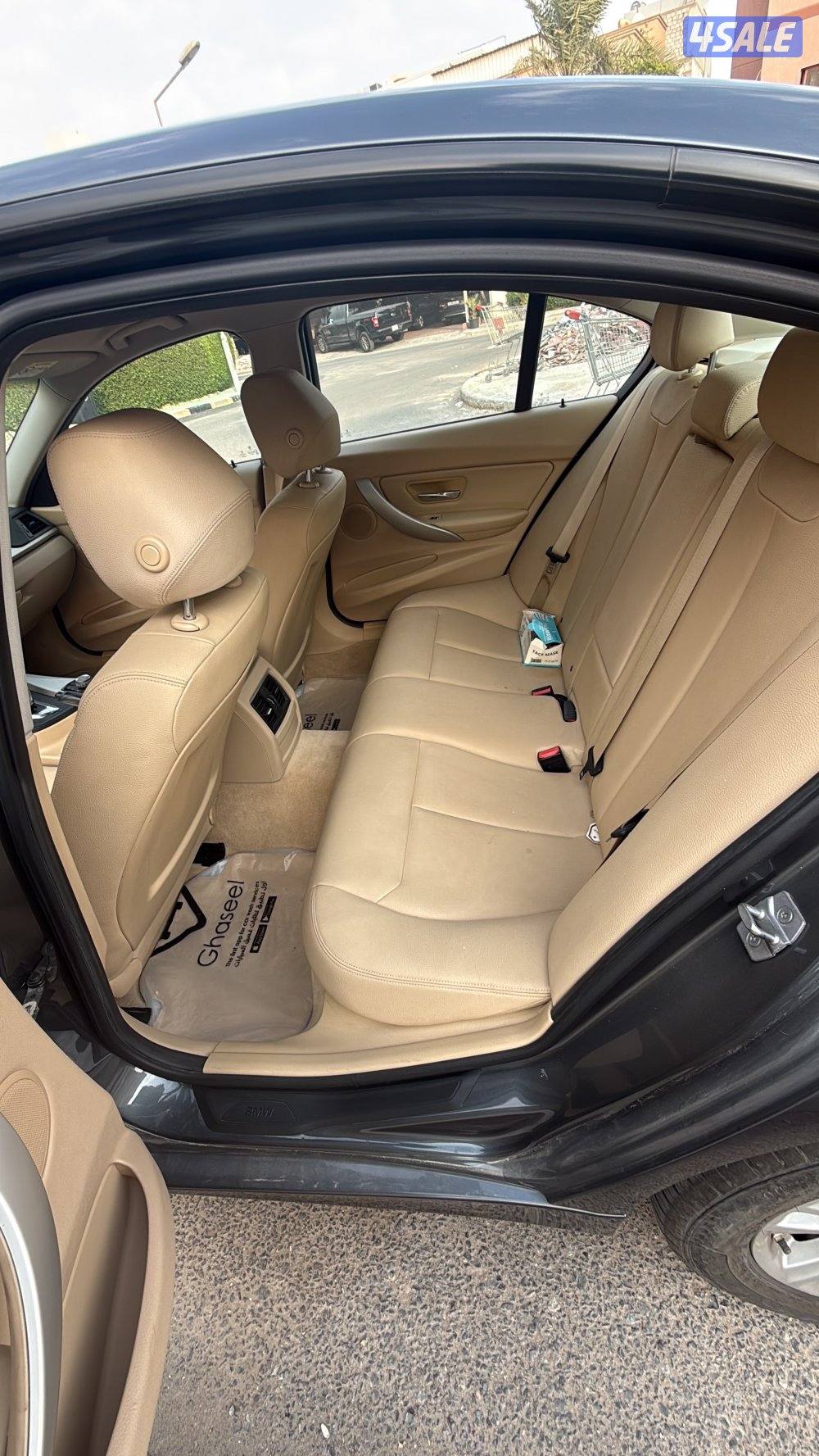 للبيع بي ام 318i موديل ٢٠١٦ شرط الفحص المالك الاول2