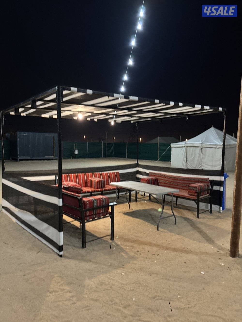 خلف رحال بجانب الخيران3