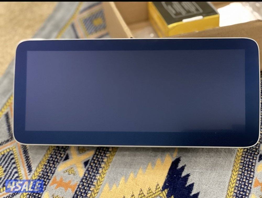 شاشة اندرويد للمرسيدس . تركب على كذا فئة E /G/ CLS1