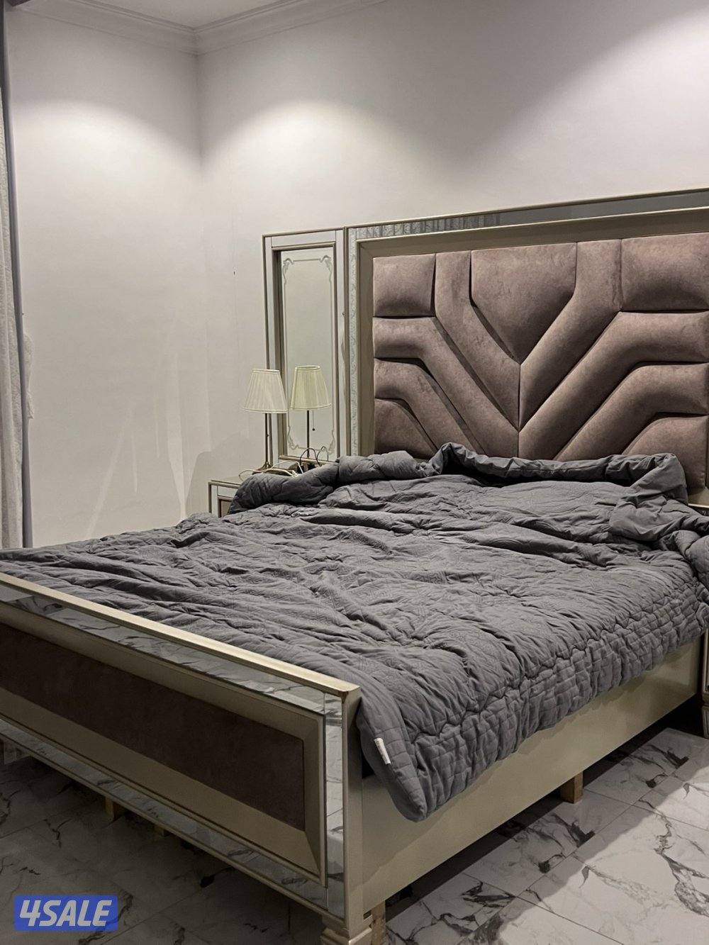 بيع سرير و كابيت و تسريحه مستعمل نضيف2