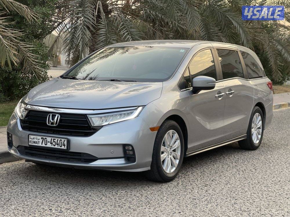 للبيع هوندا اوديسي موديل 2023 عداد قليل 70 الف كيلو فقط0