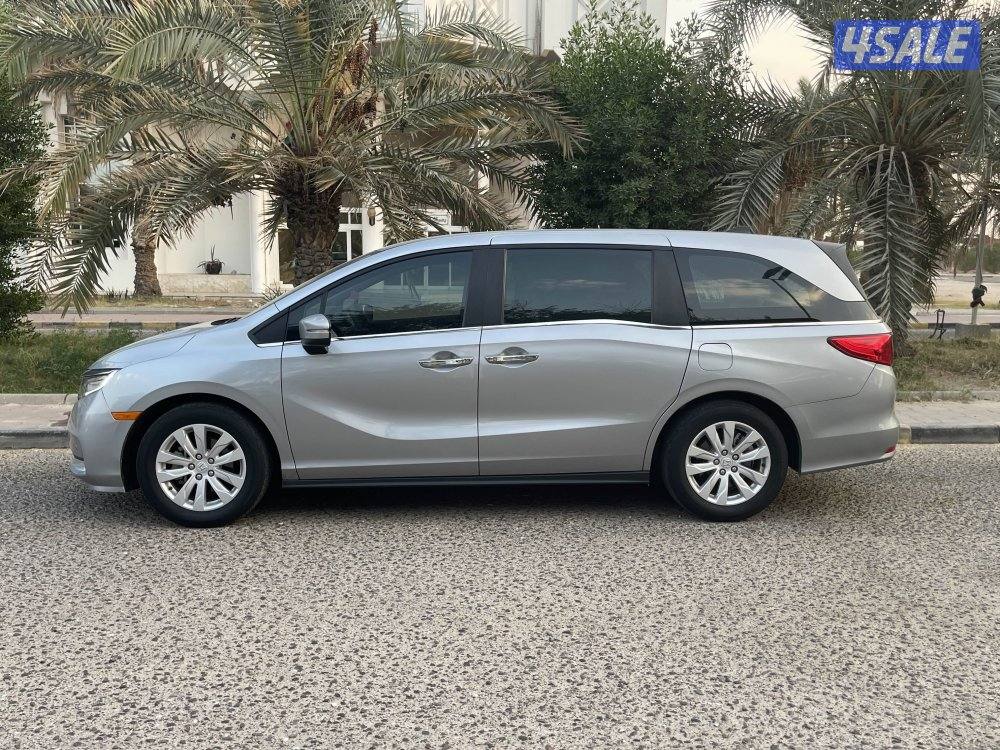 للبيع هوندا اوديسي موديل 2023 عداد قليل 70 الف كيلو فقط4