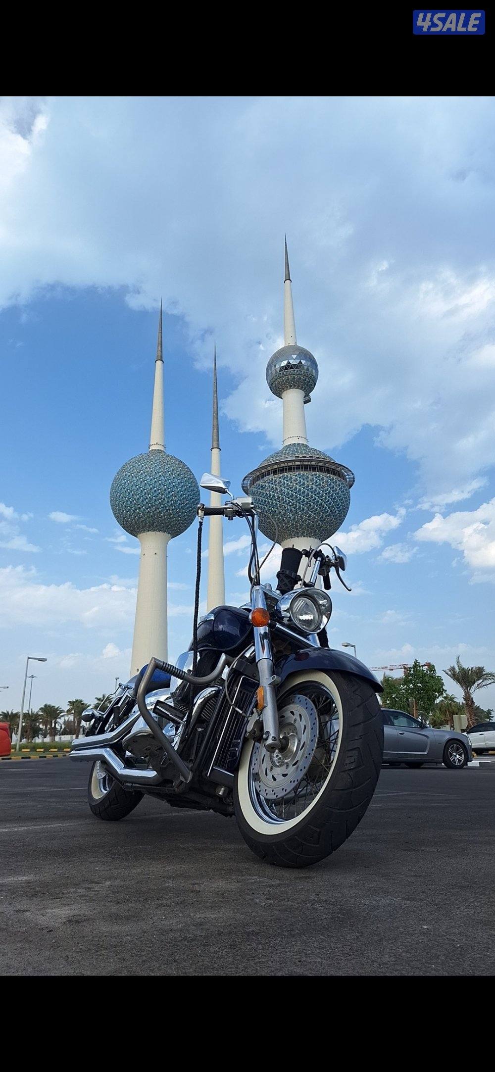 للبیع سیکل هوندا شادو1300VTXموديل 20040