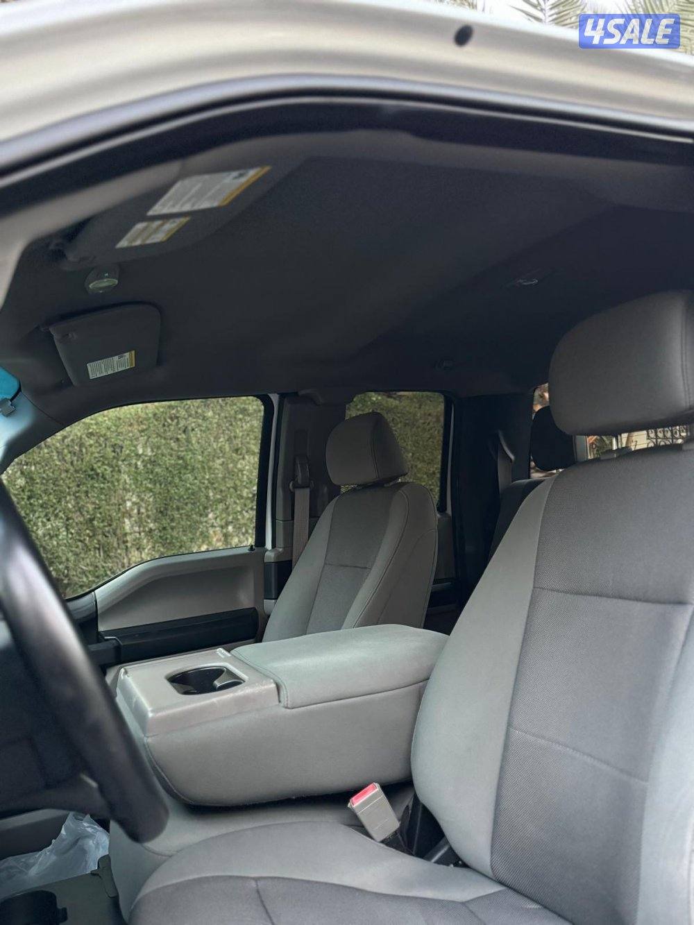 للبيع وانيت فورد موديل 2018  دبل قير10
