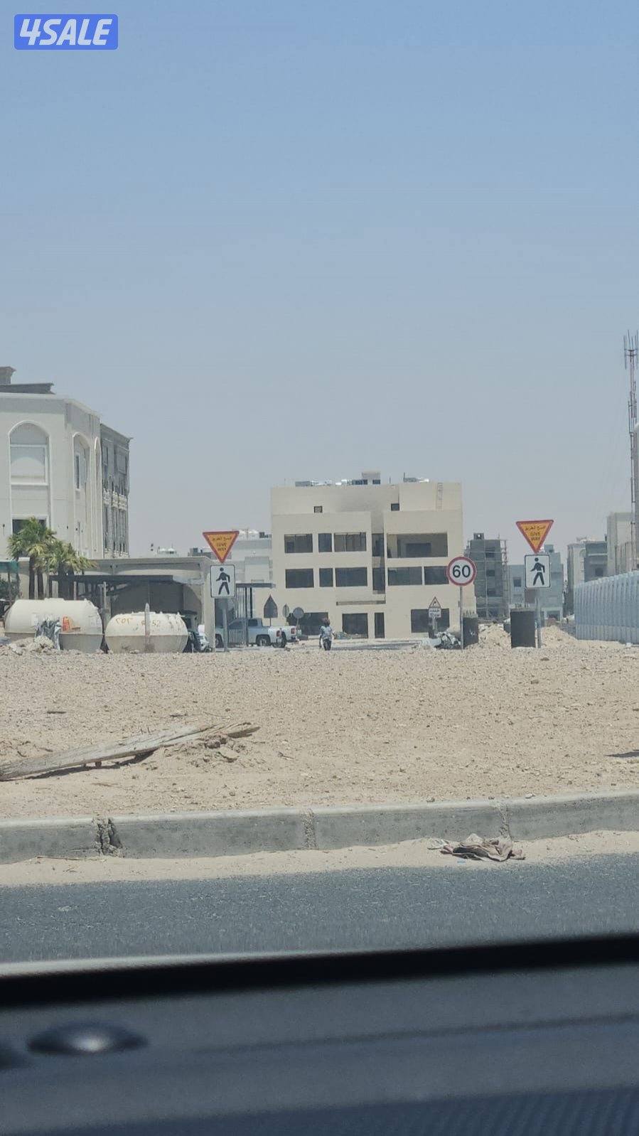 للإيجار فيلا راس في المطلاع0