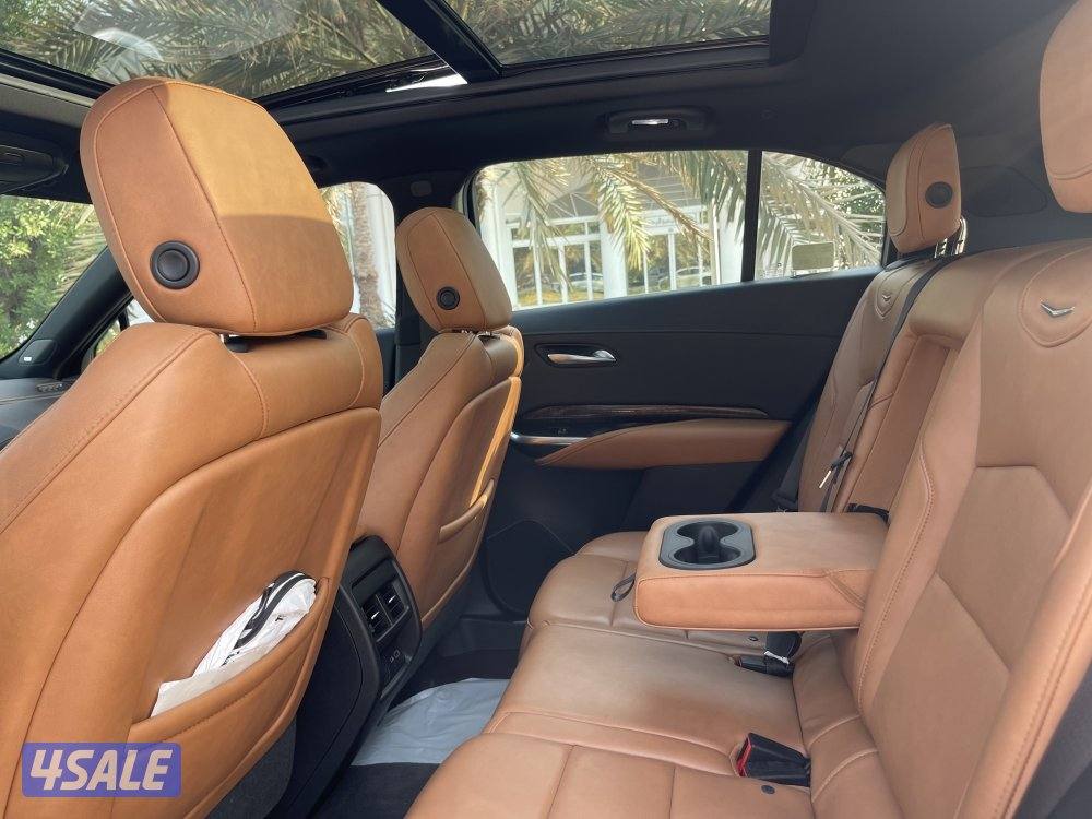 للبيع جيب كدلك بحاله نادره مخزن عداد قليل ماشي 70 اعلى درجه فل ابشن4