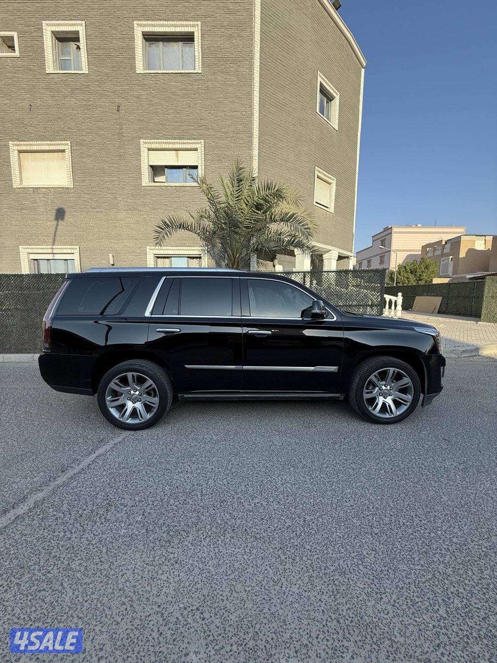 كاديلاك اسكاليد بريميوم3