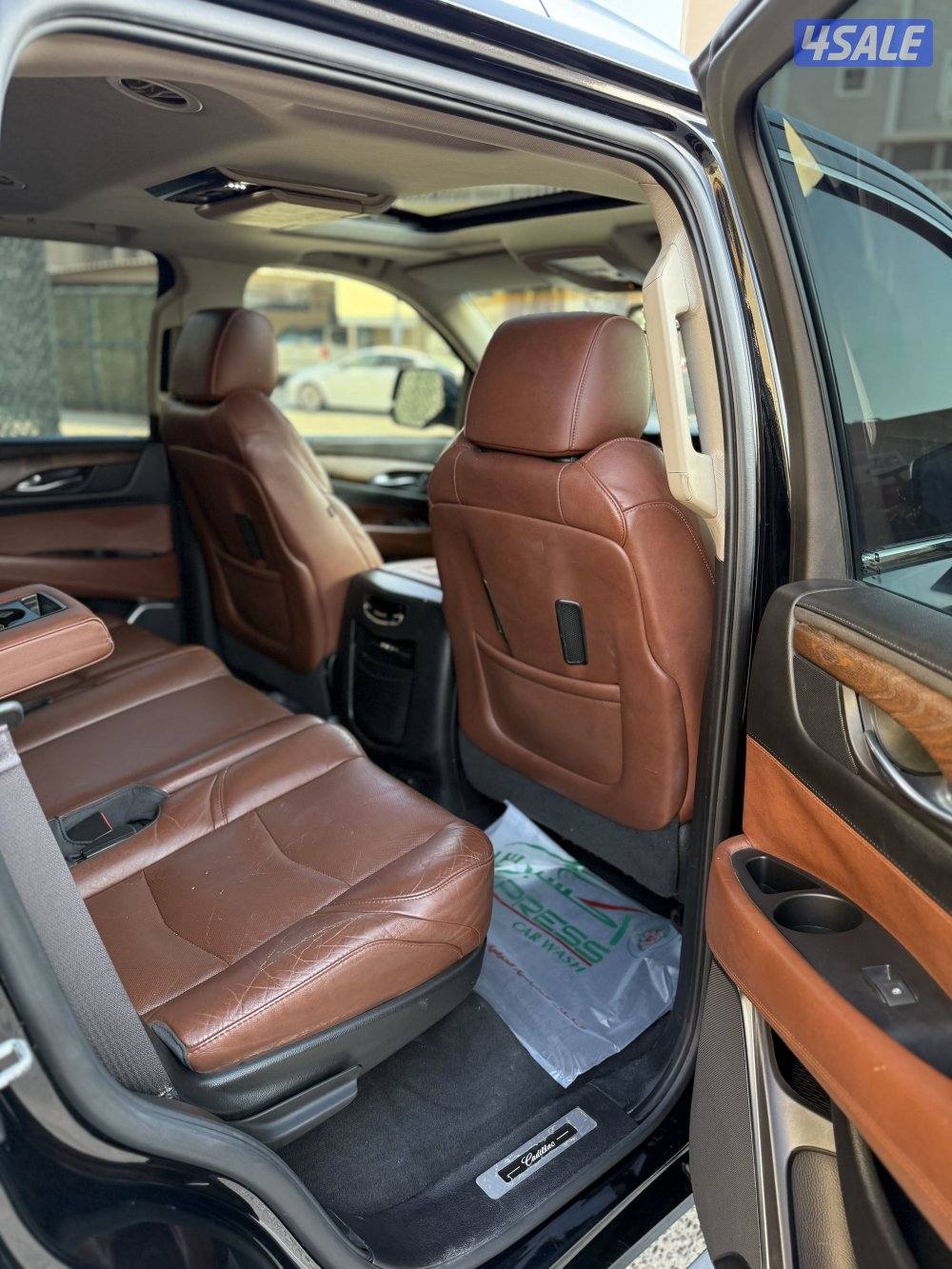 كاديلاك اسكاليد بريميوم5