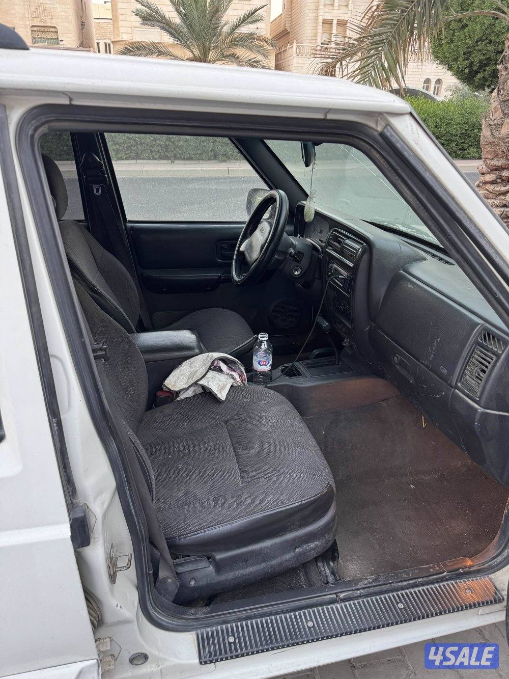 شروكي موديل 2000 شغال اموره طيبه مكيفه بارد تصفيه جديده2