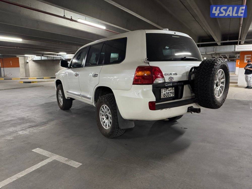 لاندكروزر GXR قير عادي5