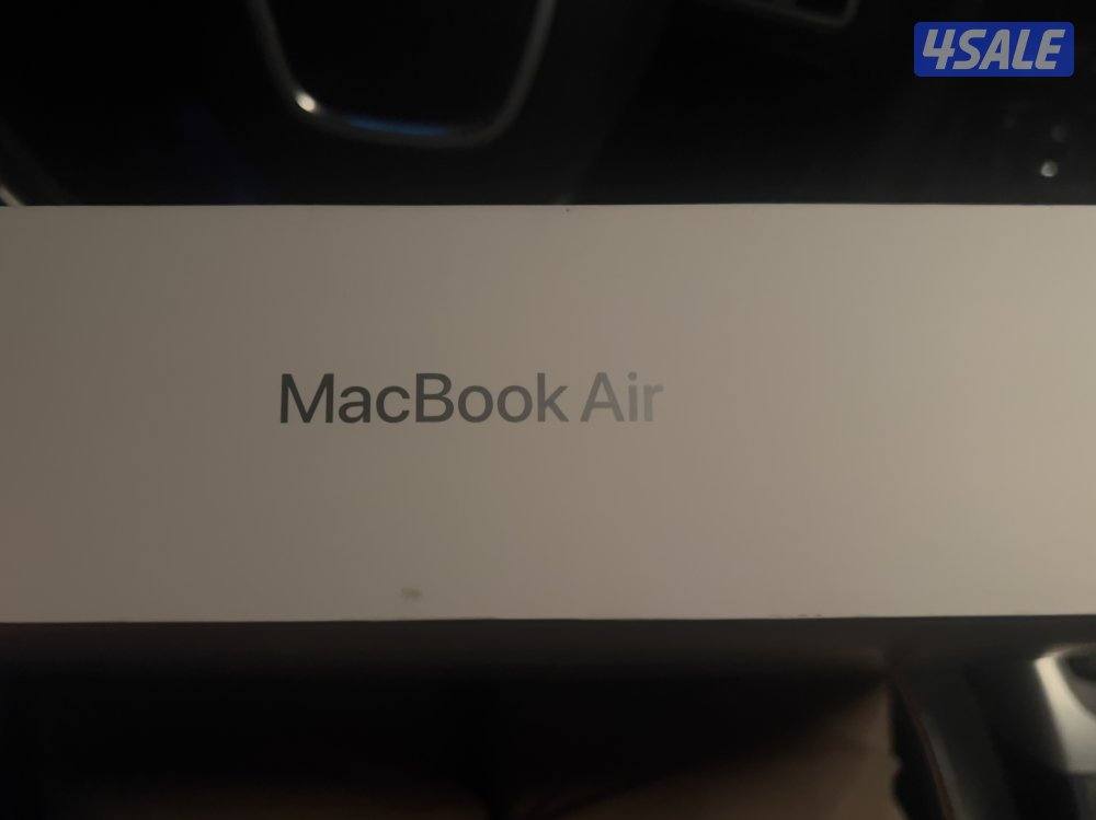 MacBook Air M4 15 Inch - جديد مو مفتوح0