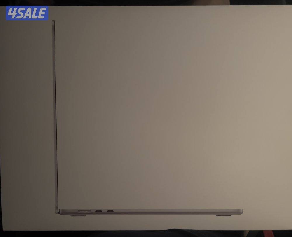 MacBook Air M4 15 Inch - جديد مو مفتوح2