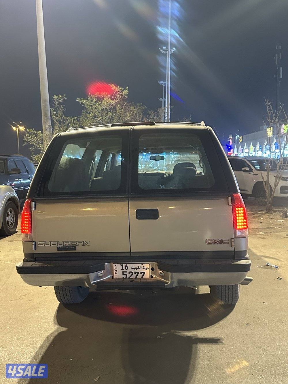 للبيع سوبربان 1999 مكينه 454 التواصل 5/0/6/9/4/0/7/31