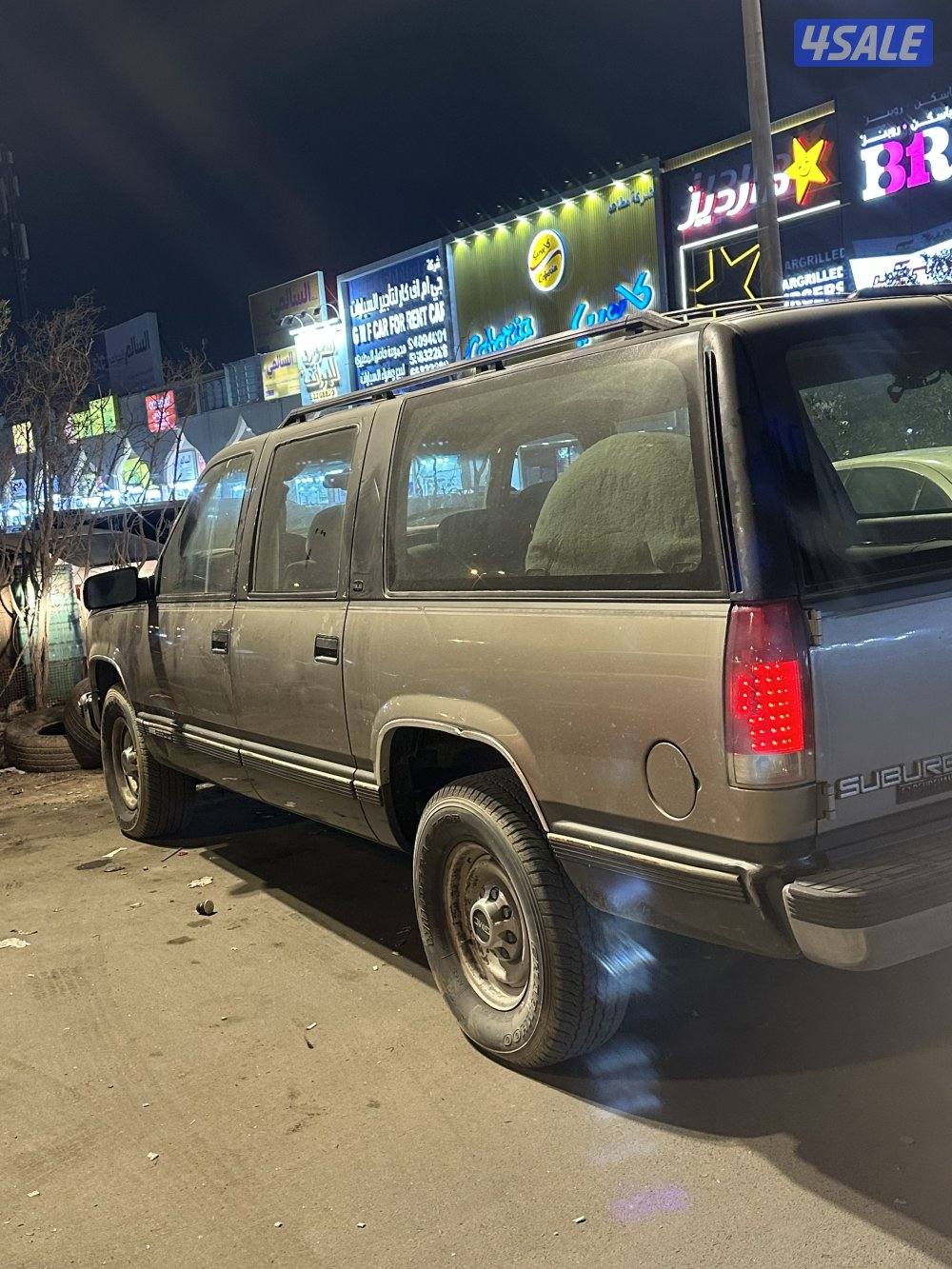 للبيع سوبربان 1999 مكينه 454 التواصل 5/0/6/9/4/0/7/32