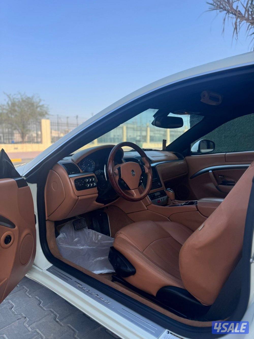 للبيع مازيراتي شرط الفحص5