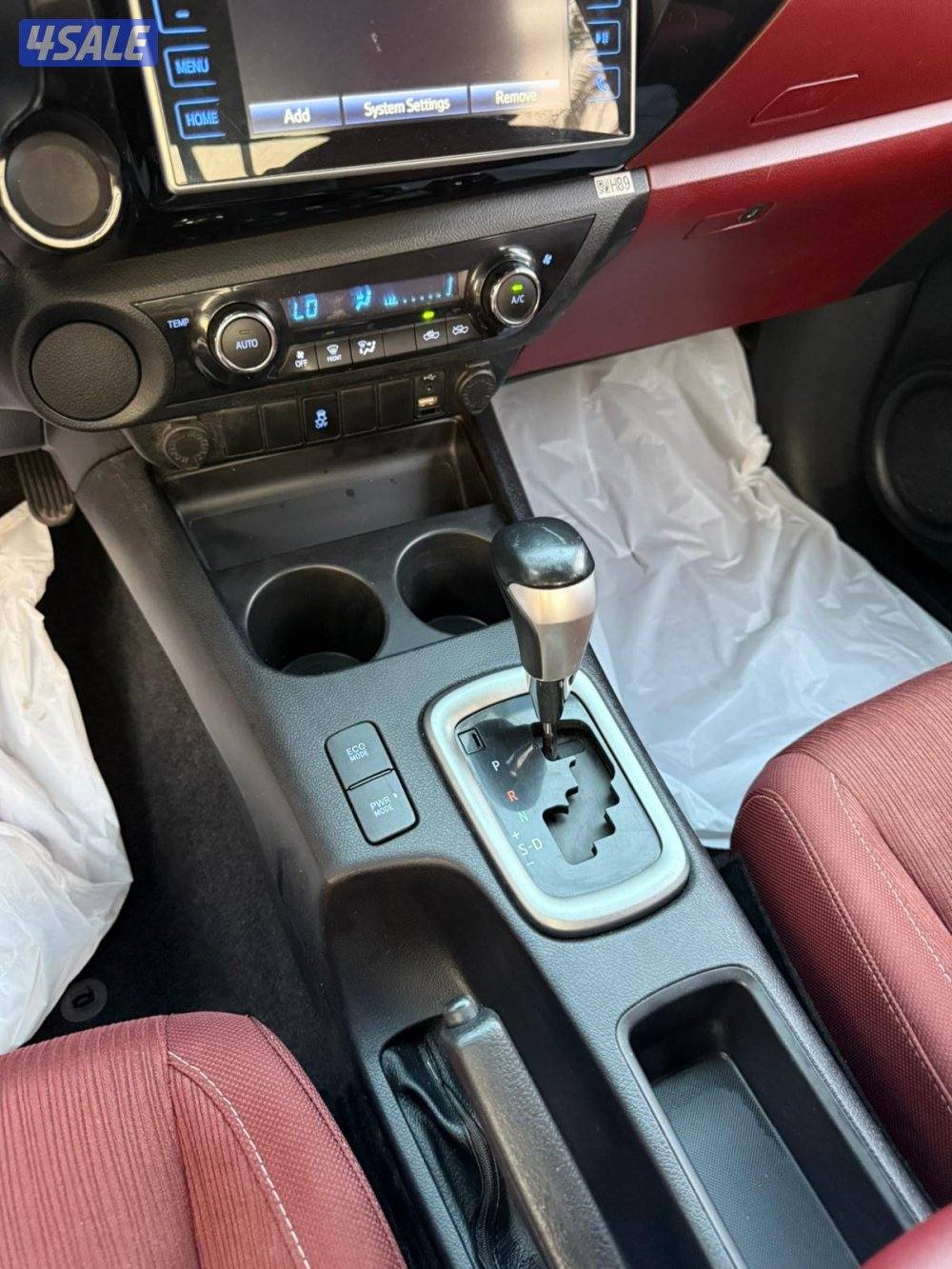 هايلكس 2019 قير اوتوماتيك فل اوبشن ماشي 140 الف بحاله جديده شرط الفحص12