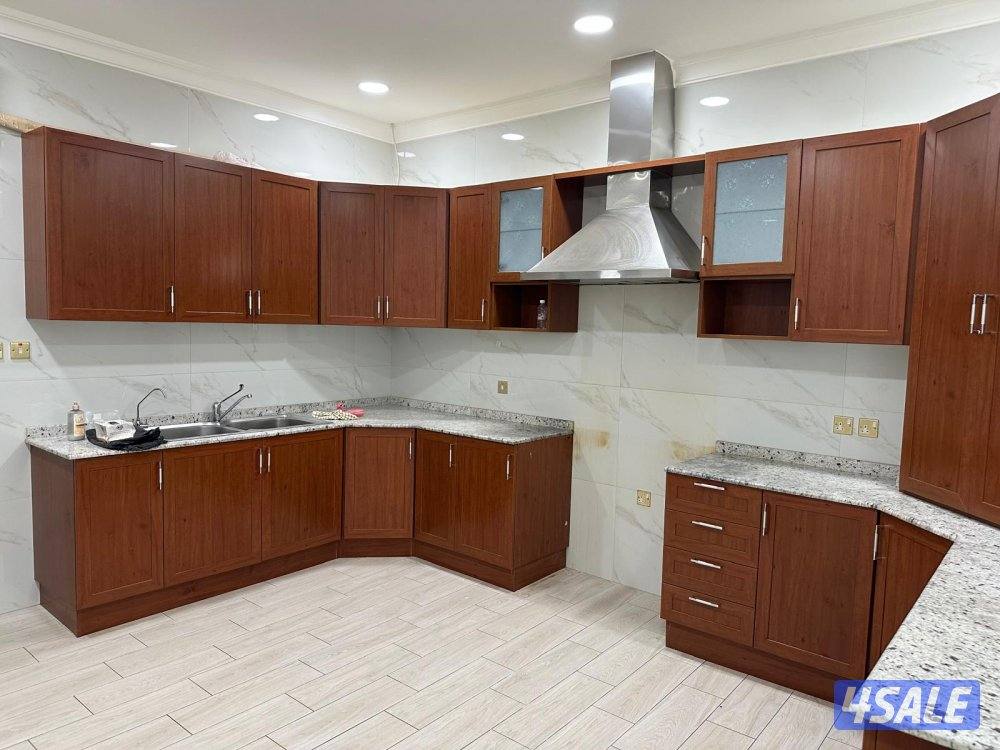 للإيجار بيت زاوية في القصور0