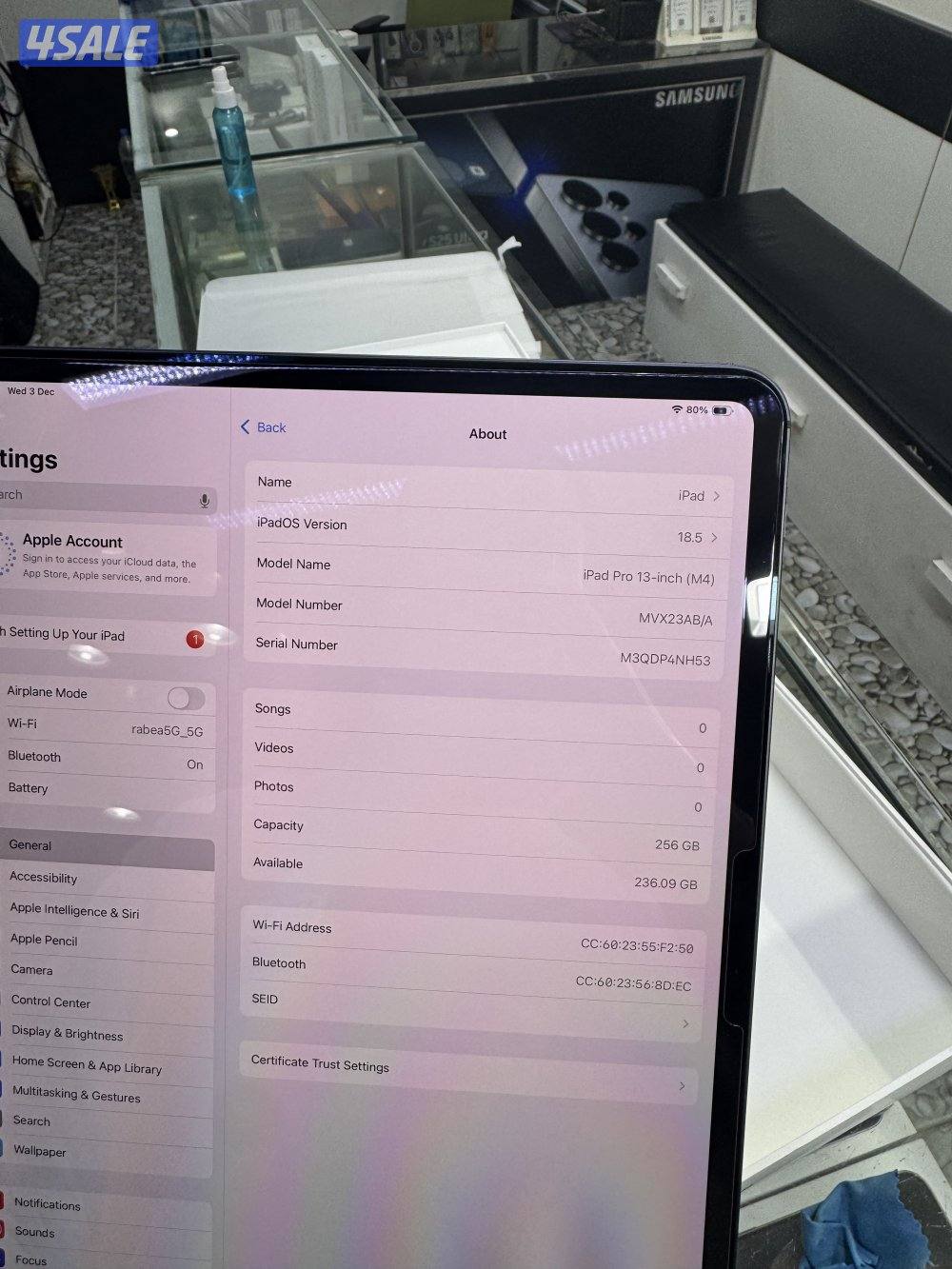 ايباد برو m4 مشحون ٢٠ مره ٢٥٦ قيقا ١٣ انش5