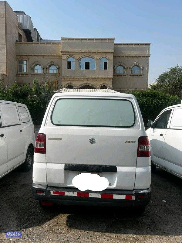 للبيع عدد ٢ سوزكي كاري باص مقفل ثلاجه0