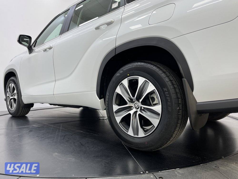 TOYOTA HIGHLANDER 23HL4-M_U6