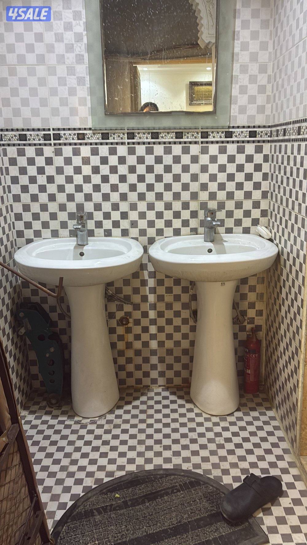 مطبخ وبيبان خشب وعراض بيت متفرقه1