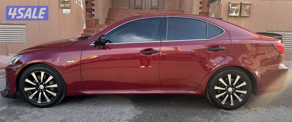 بحالة شبه جديده سبورت F4