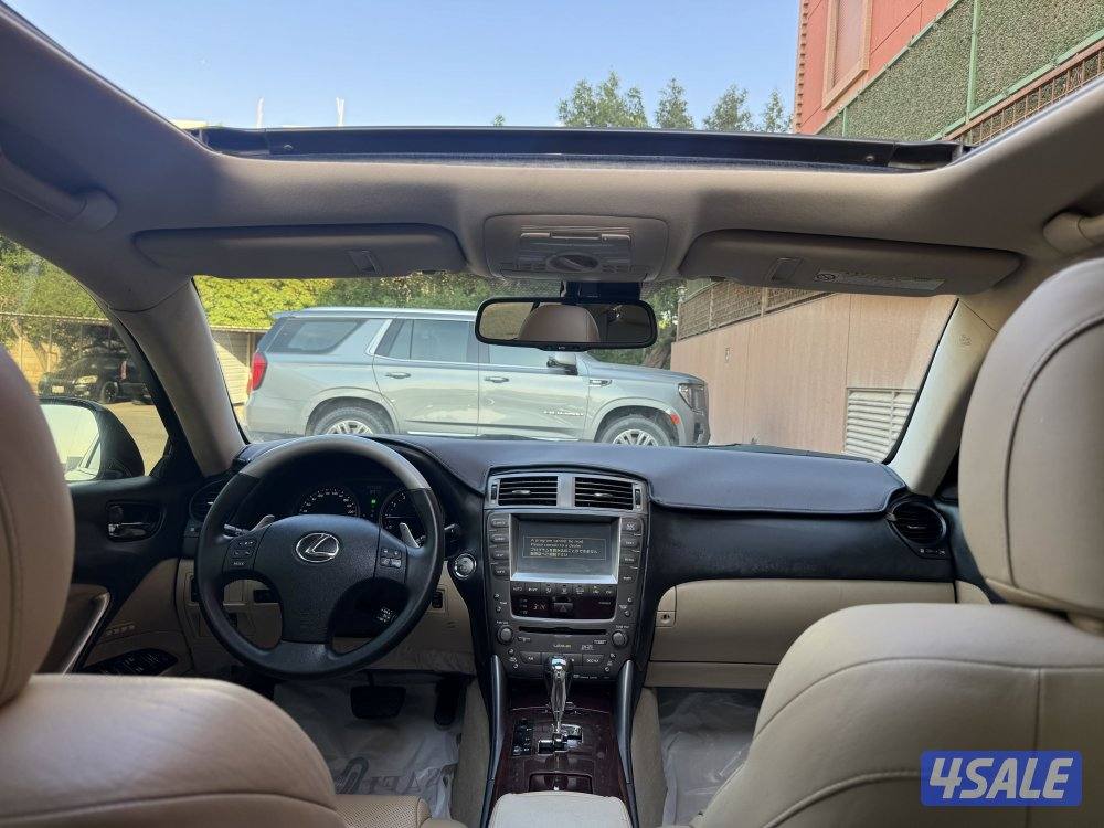 بحالة شبه جديده سبورت F10