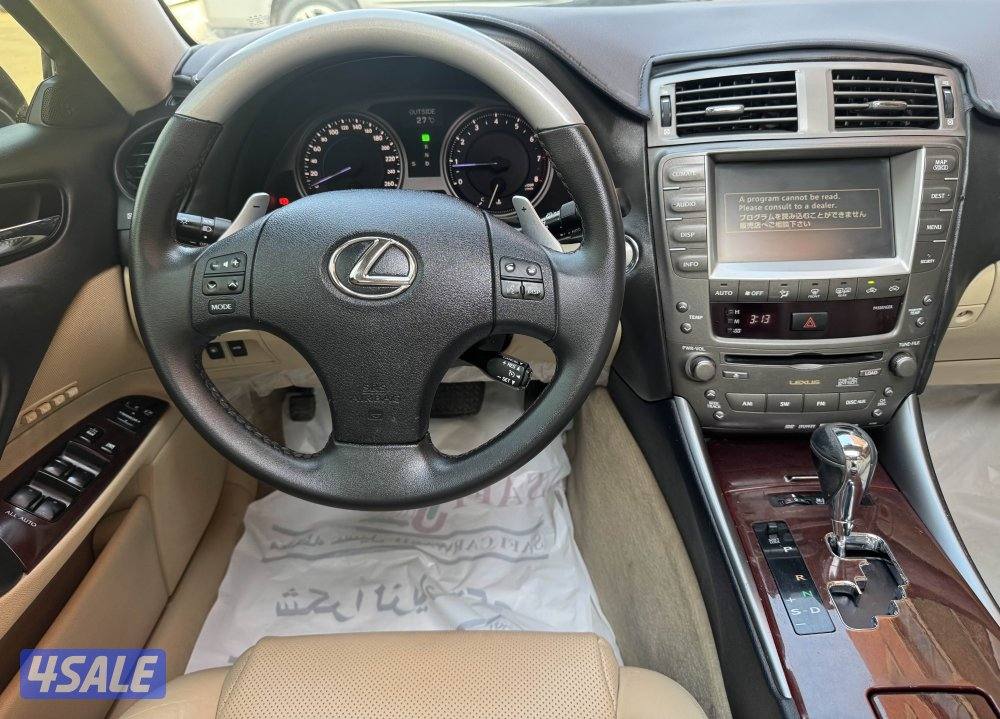 بحالة شبه جديده سبورت F11