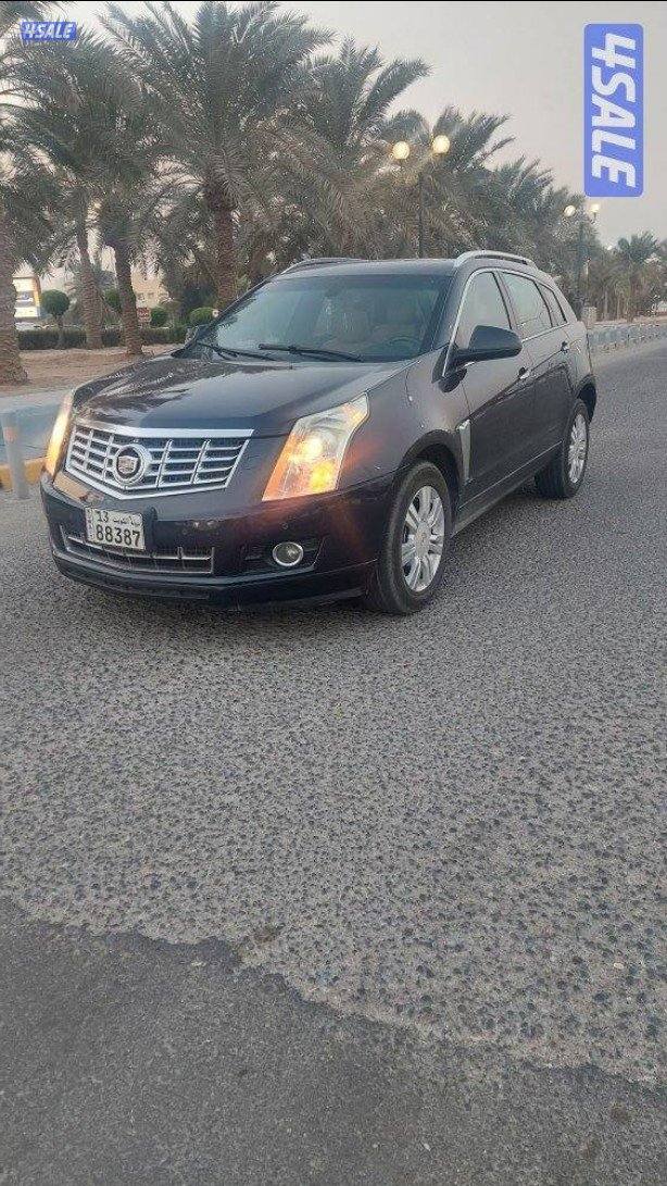 للبيع كاديلاك SRX موديل 2015 كامل المواصفات بحاله ممتازه0