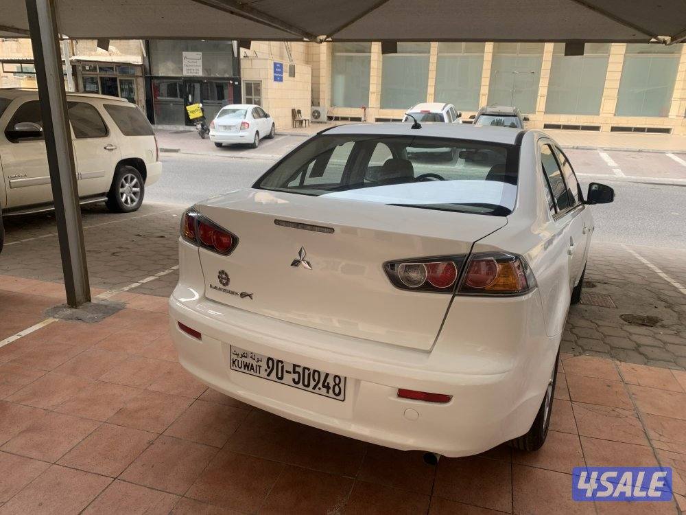 لانسر موديل 2017 بحاله جيد جداا9