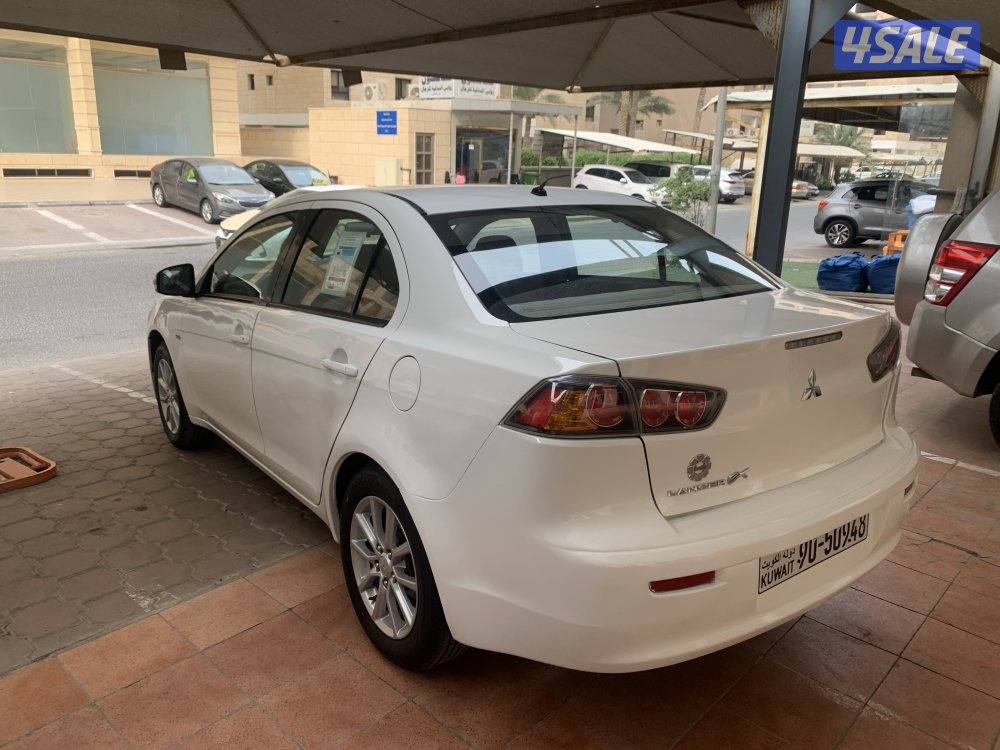 لانسر موديل 2017 بحاله جيد جداا13