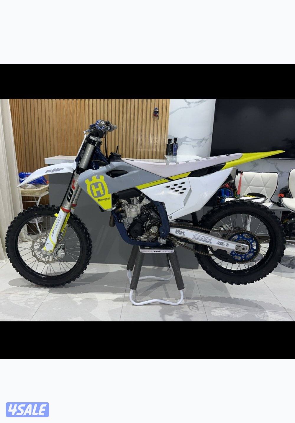 للبيع هسكفارنا FC3500