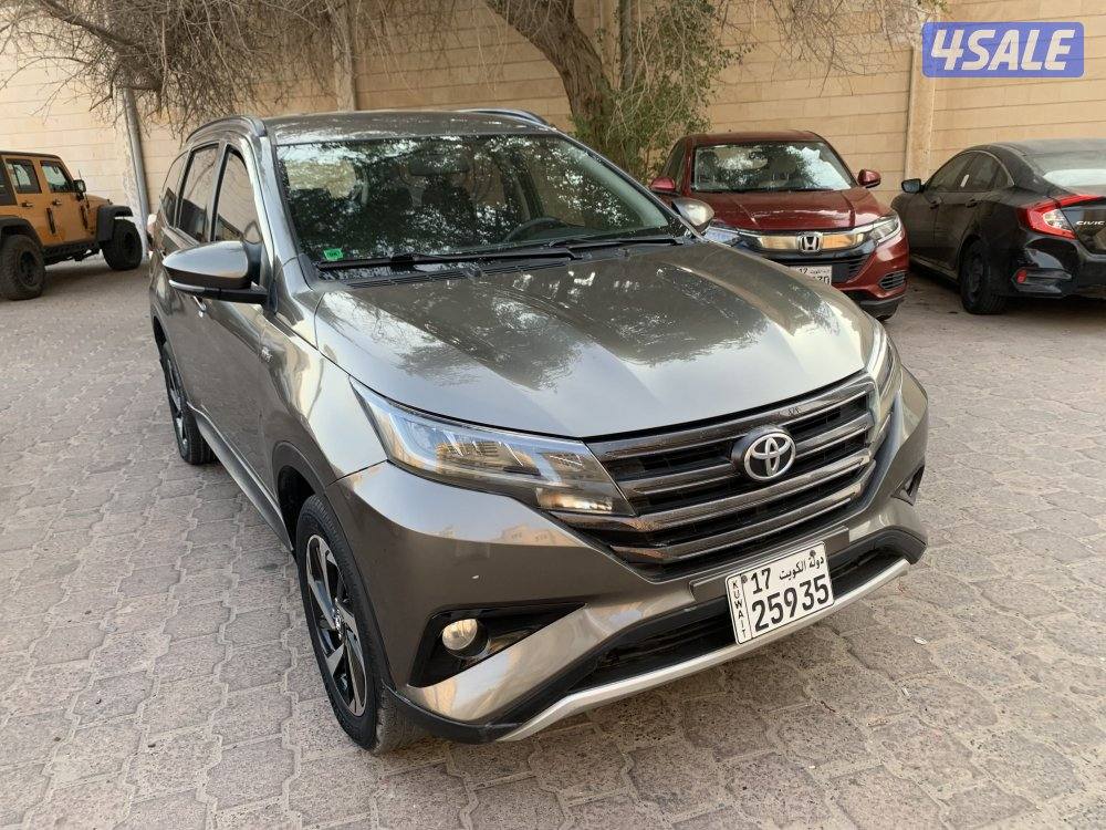 تويوتا راش موديل 2020 بحاله ممتازه1