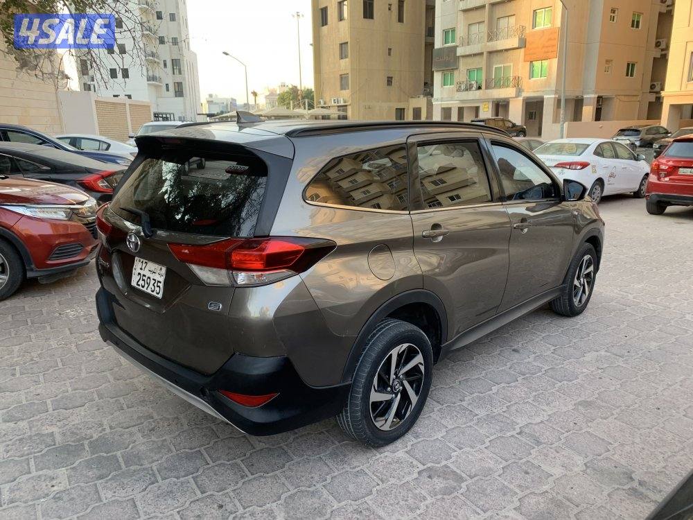 تويوتا راش موديل 2020 بحاله ممتازه3