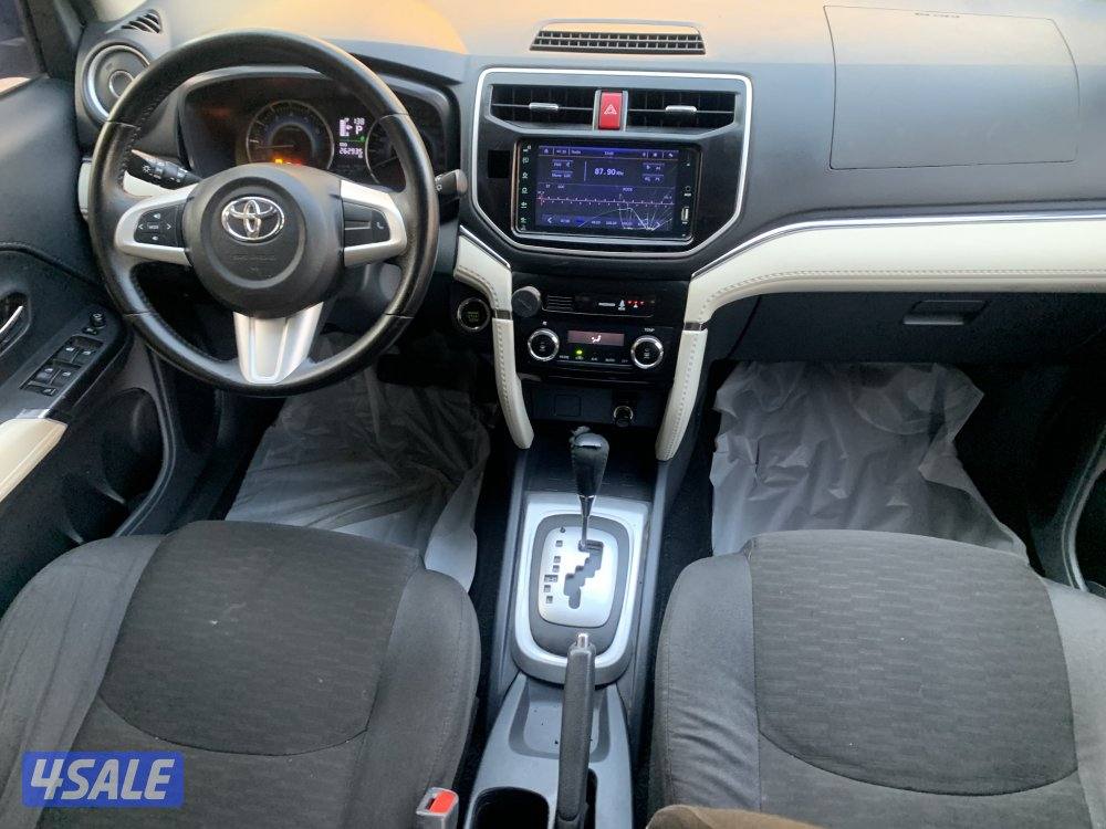 تويوتا راش موديل 2020 بحاله ممتازه7