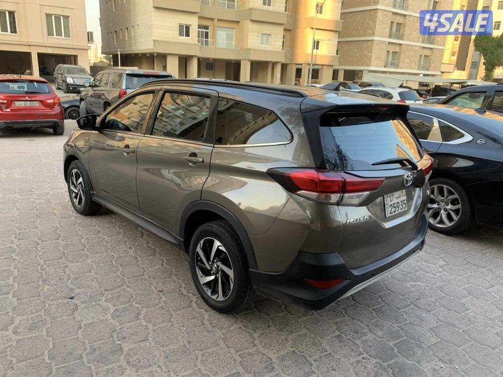 تويوتا راش موديل 2020 بحاله ممتازه13