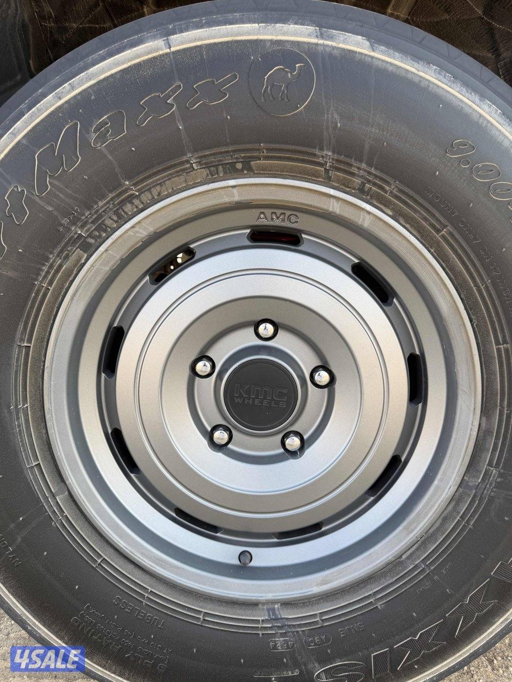 للبيع رنقات KMC راكبه على لاند حجم 170