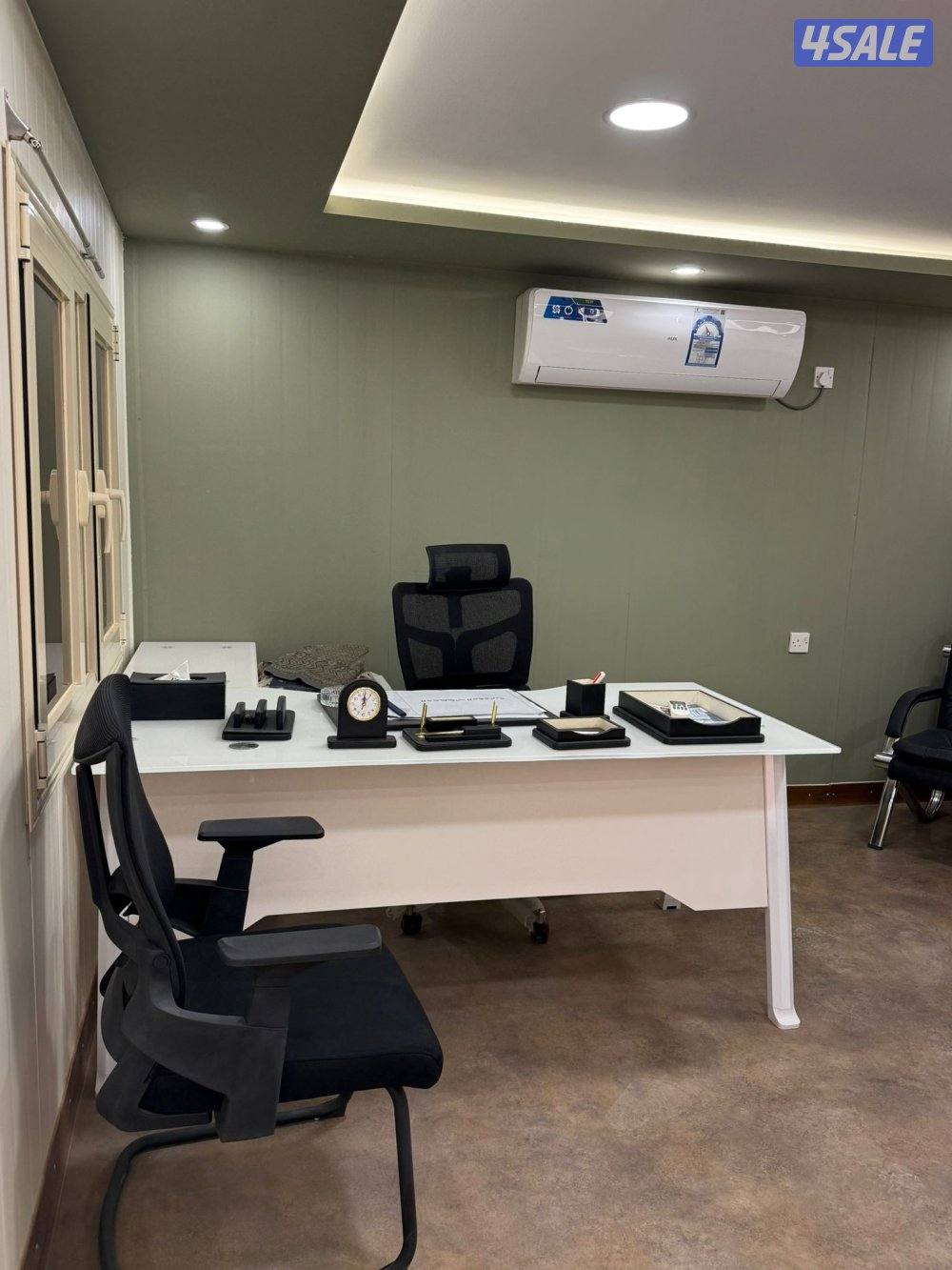 للبيع شالية ساندويتش بانيل كالجديد0