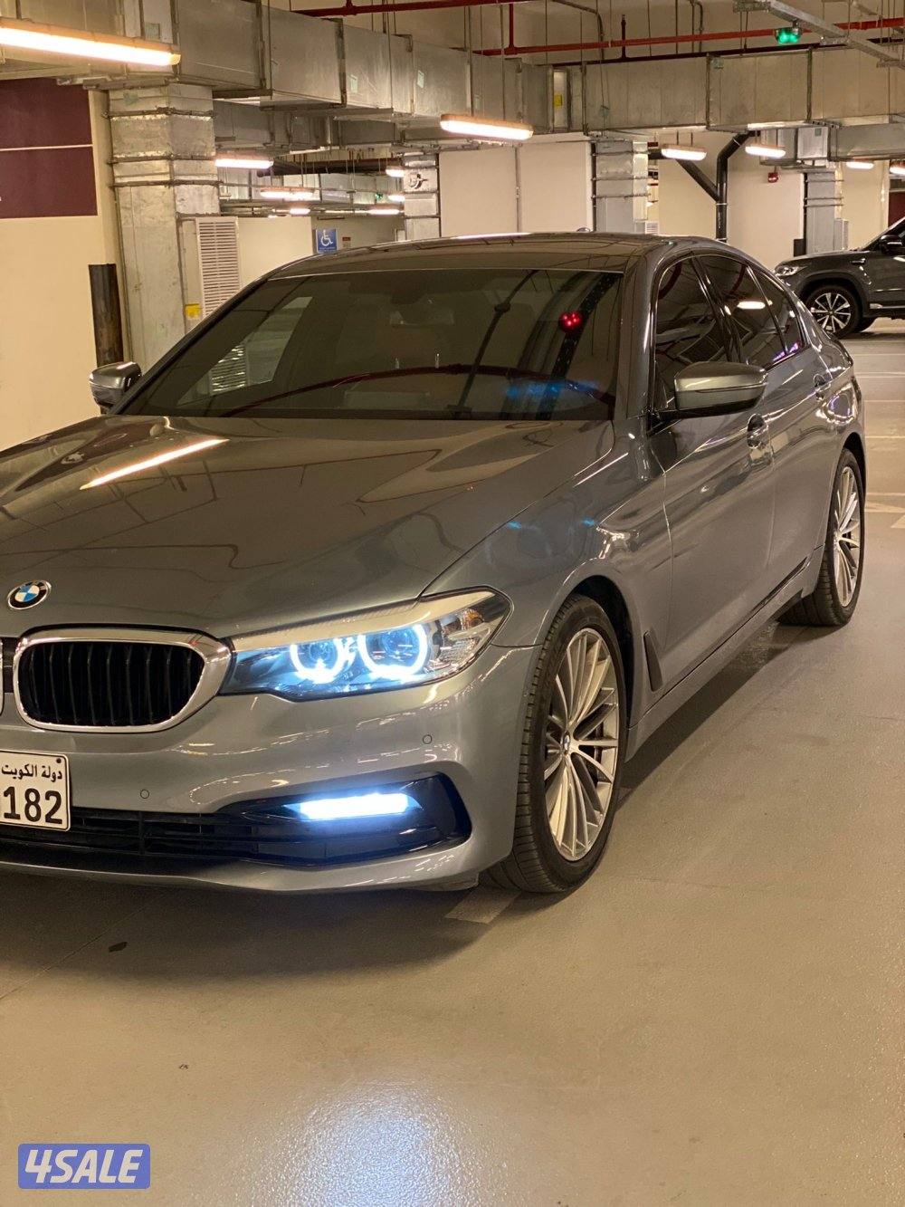 للبيع BMW 520 I0